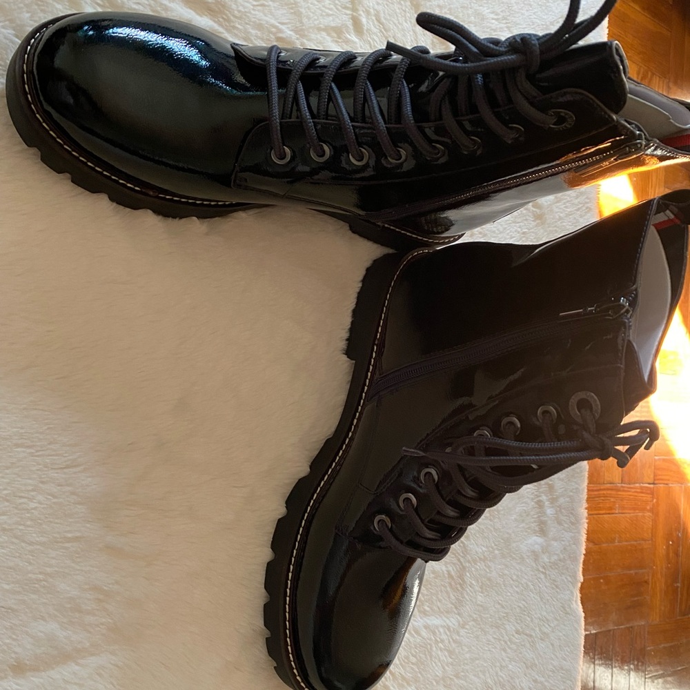 Tommy Hilfiger Booties